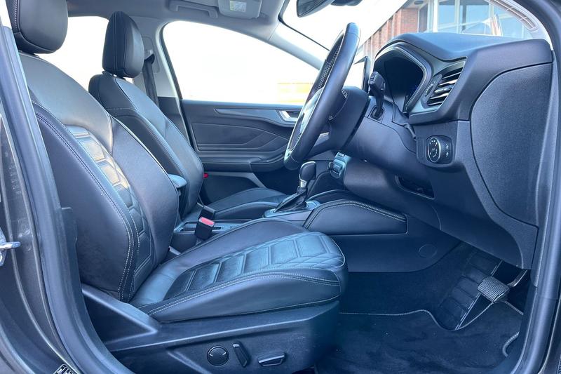 Used Ford Focus 2022 for sale - 76835639: Photo 28