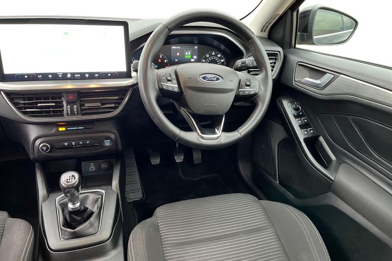 Used Ford Focus 2022 for sale - 76089559: Photo 11