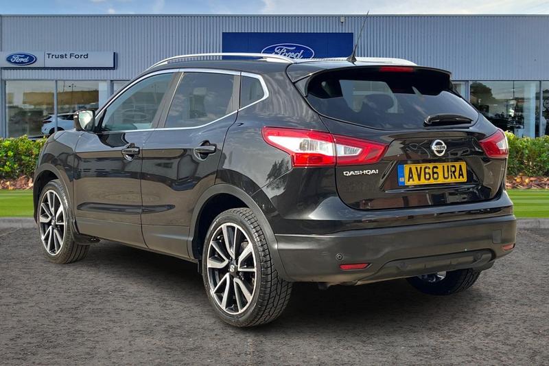 Used Nissan Qashqai 2016 for sale - 78166268: Photo 2
