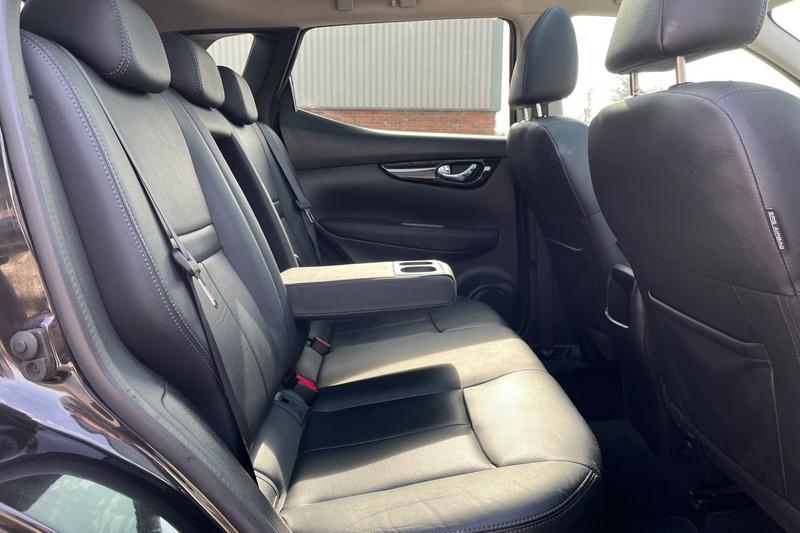 Used Nissan Qashqai 2016 for sale - 78166268: Photo 25