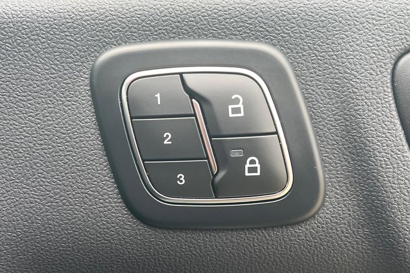 Used Ford Kuga 2025 for sale - 77599635: Photo 31