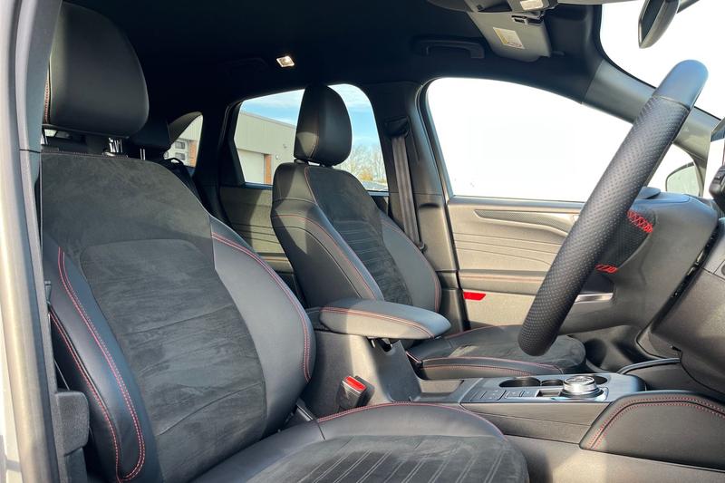 Used Ford Kuga 2024 for sale - 76568528: Photo 17