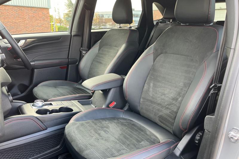 Used Ford Kuga 2024 for sale - 76568528: Photo 19