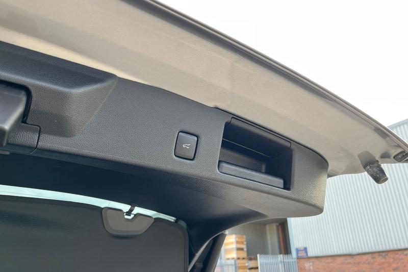 Used Ford Kuga 2024 for sale - 76568528: Photo 25