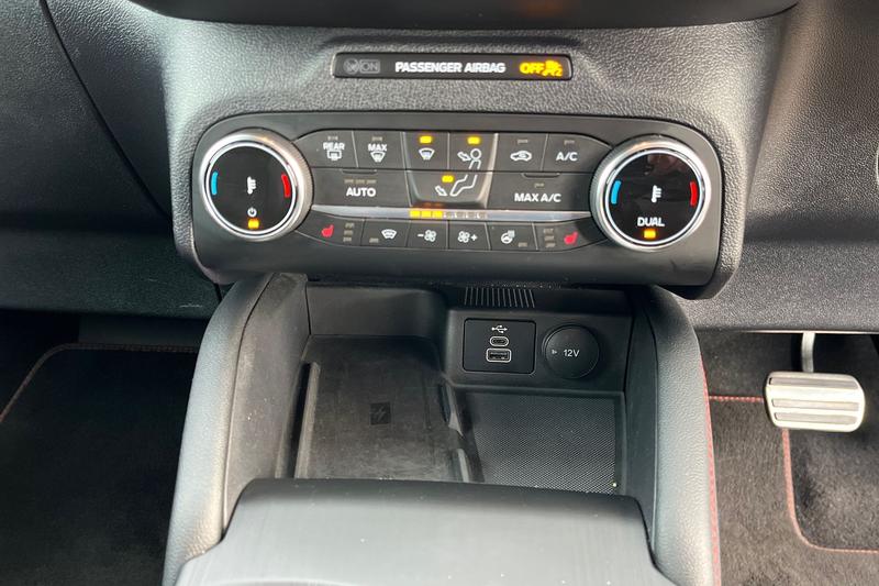 Used Ford Kuga 2024 for sale - 76568528: Photo 32