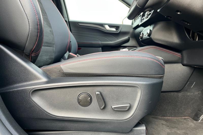 Used Ford Kuga 2024 for sale - 76568528: Photo 38