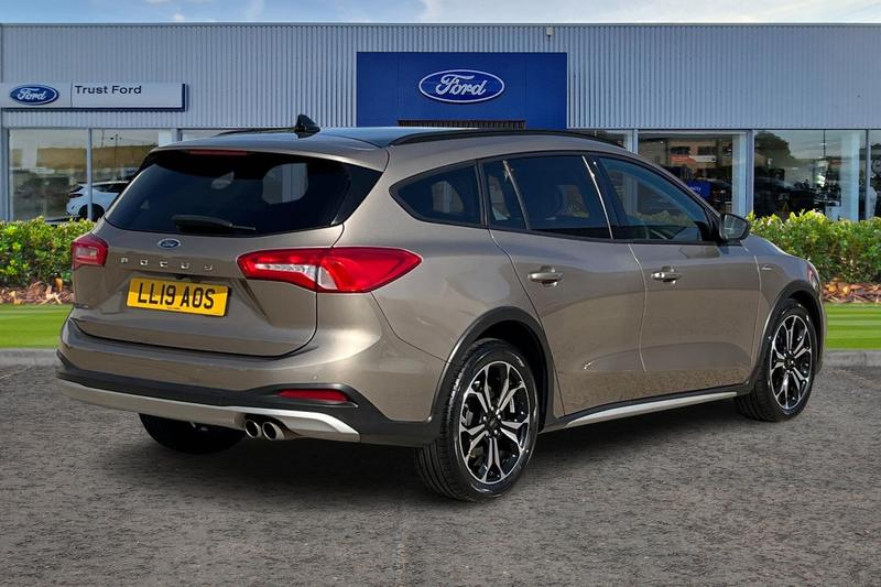 Used Ford Focus 2019 for sale - 76104738: Photo 4