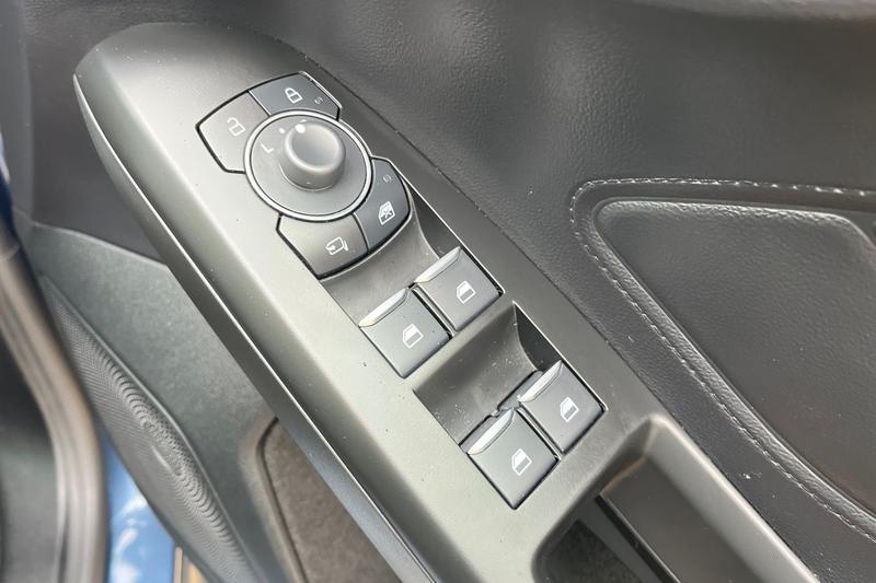 Used Ford Focus 2023 for sale - 76508236: Photo 16