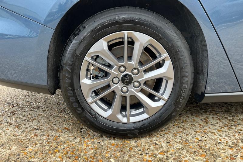 Used Ford Focus 2023 for sale - 76508236: Photo 8