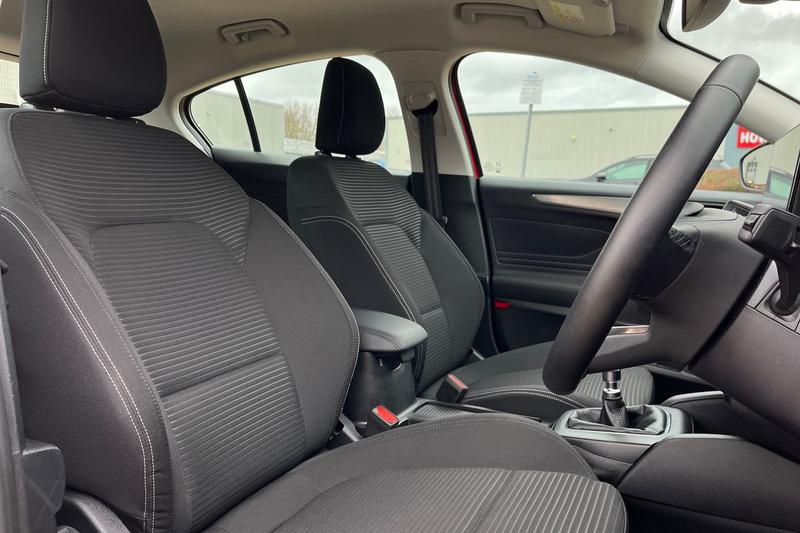 Used Ford Focus 2025 for sale - 76862527: Photo 17