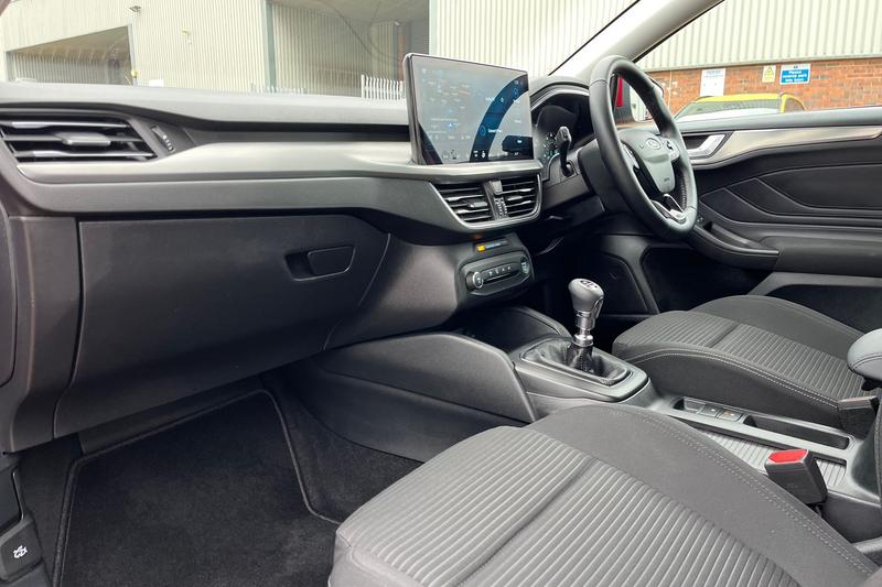 Used Ford Focus 2025 for sale - 76862527: Photo 18