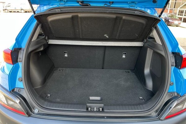 Used Hyundai KONA 2022 for sale - 76104850: Photo 21
