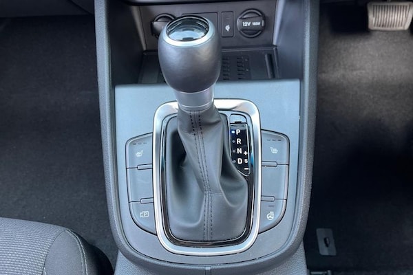 Used Hyundai KONA 2022 for sale - 76104850: Photo 32