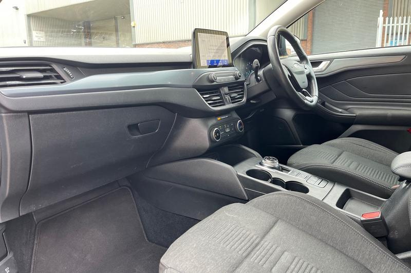 Used Ford Focus 2020 for sale - 78042818: Photo 18