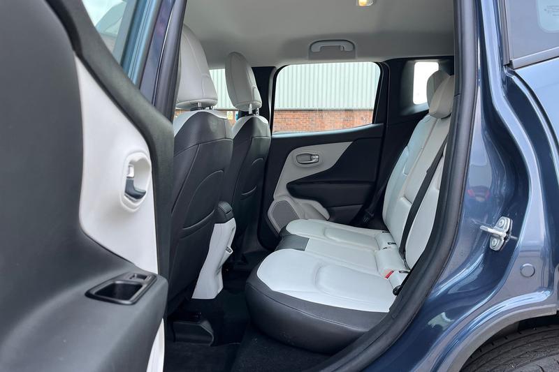 Used Jeep Renegade 2021 for sale - 77498023: Photo 25