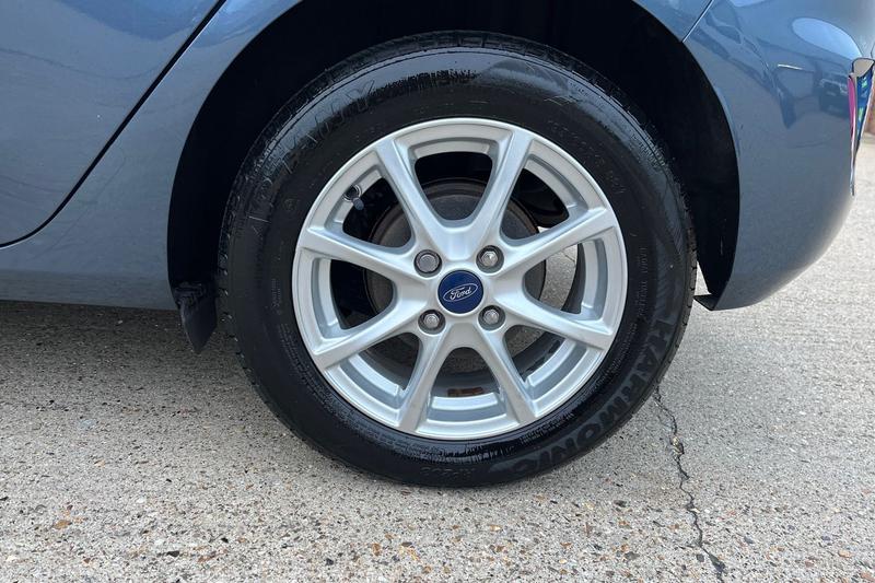 Used Ford Fiesta 2018 for sale - 76382028: Photo 8