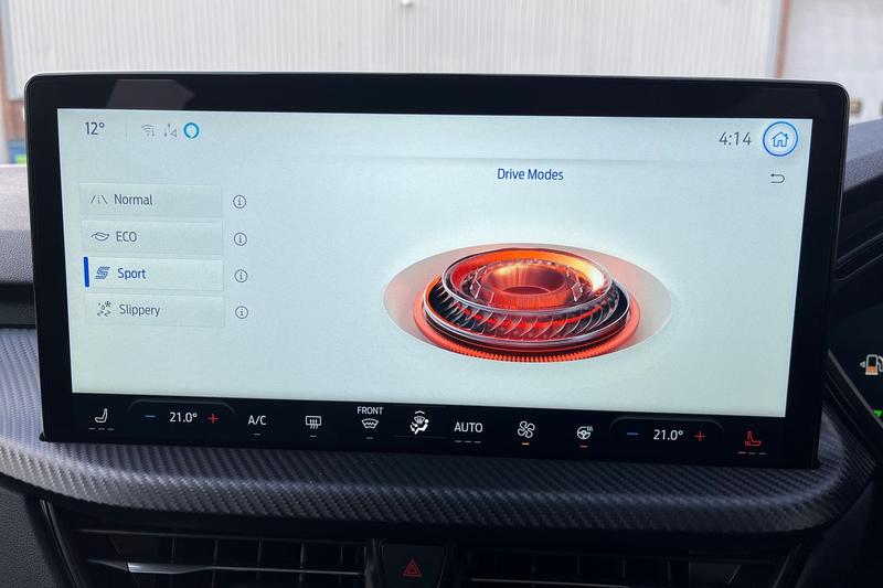 Used Ford Kuga 2024 for sale - 76415745: Photo 31