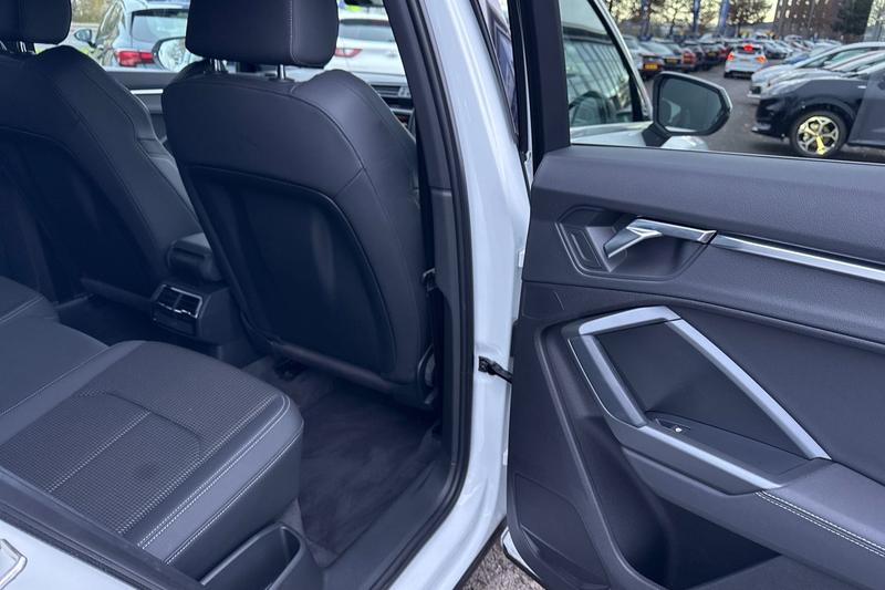 Used Audi Q3 2019 for sale - 77186900: Photo 35