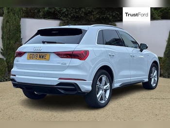 Used Audi Q3 undefined for sale - 77186900: Photo
