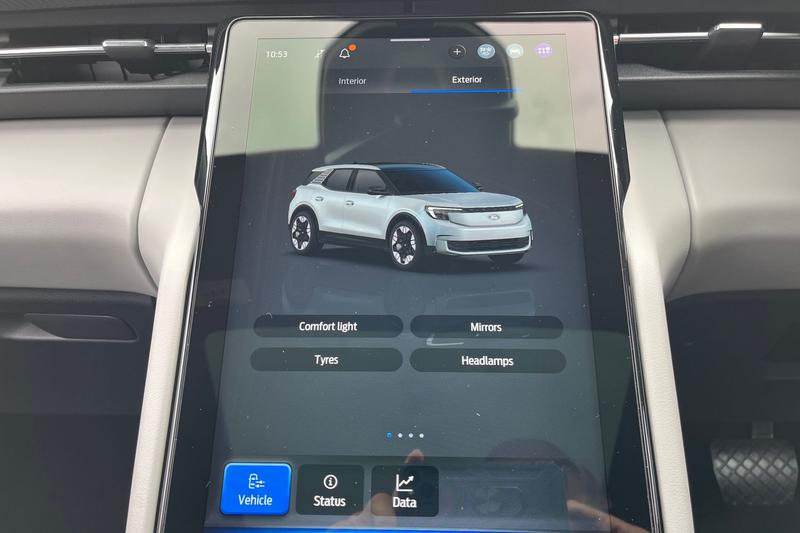 Vehicle 29