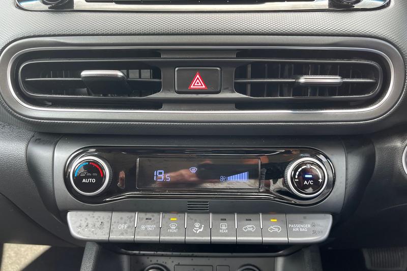 Vehicle 33