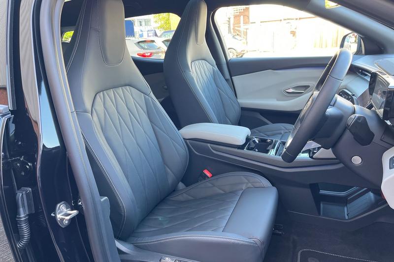 Used Ford Explorer 2025 for sale - 76803354: Photo 17