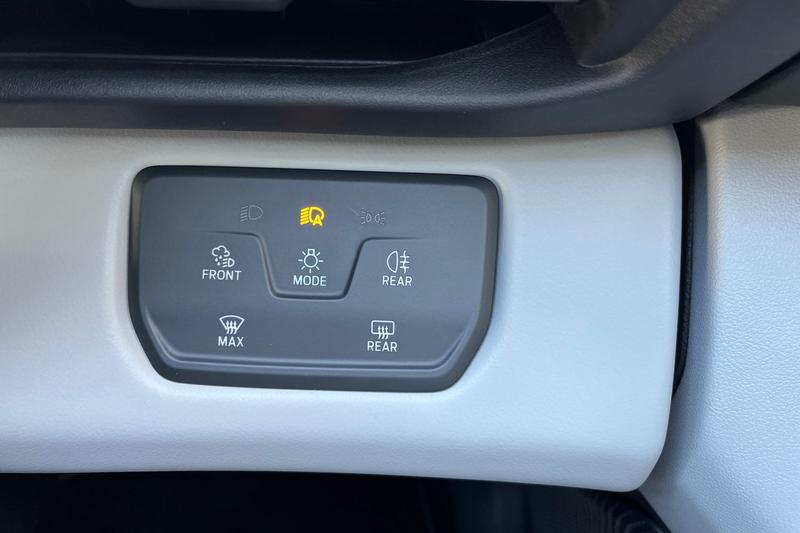 Used Ford Explorer 2025 for sale - 76803354: Photo 38