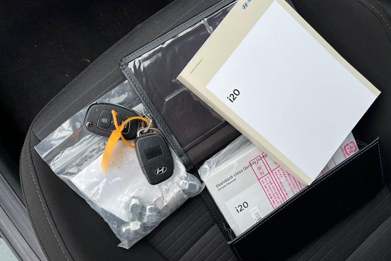 Used Hyundai i20 2022 for sale - 77064020: Photo 22