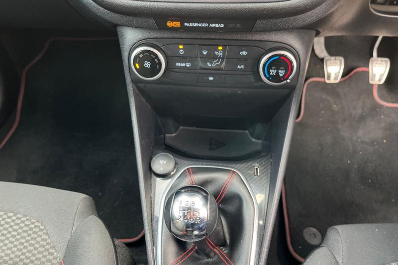 Used Ford Fiesta 2020 for sale - 77235860: Photo 28