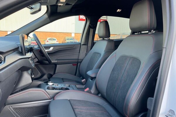 Used Ford Kuga 2024 for sale - 73745667: Photo 19