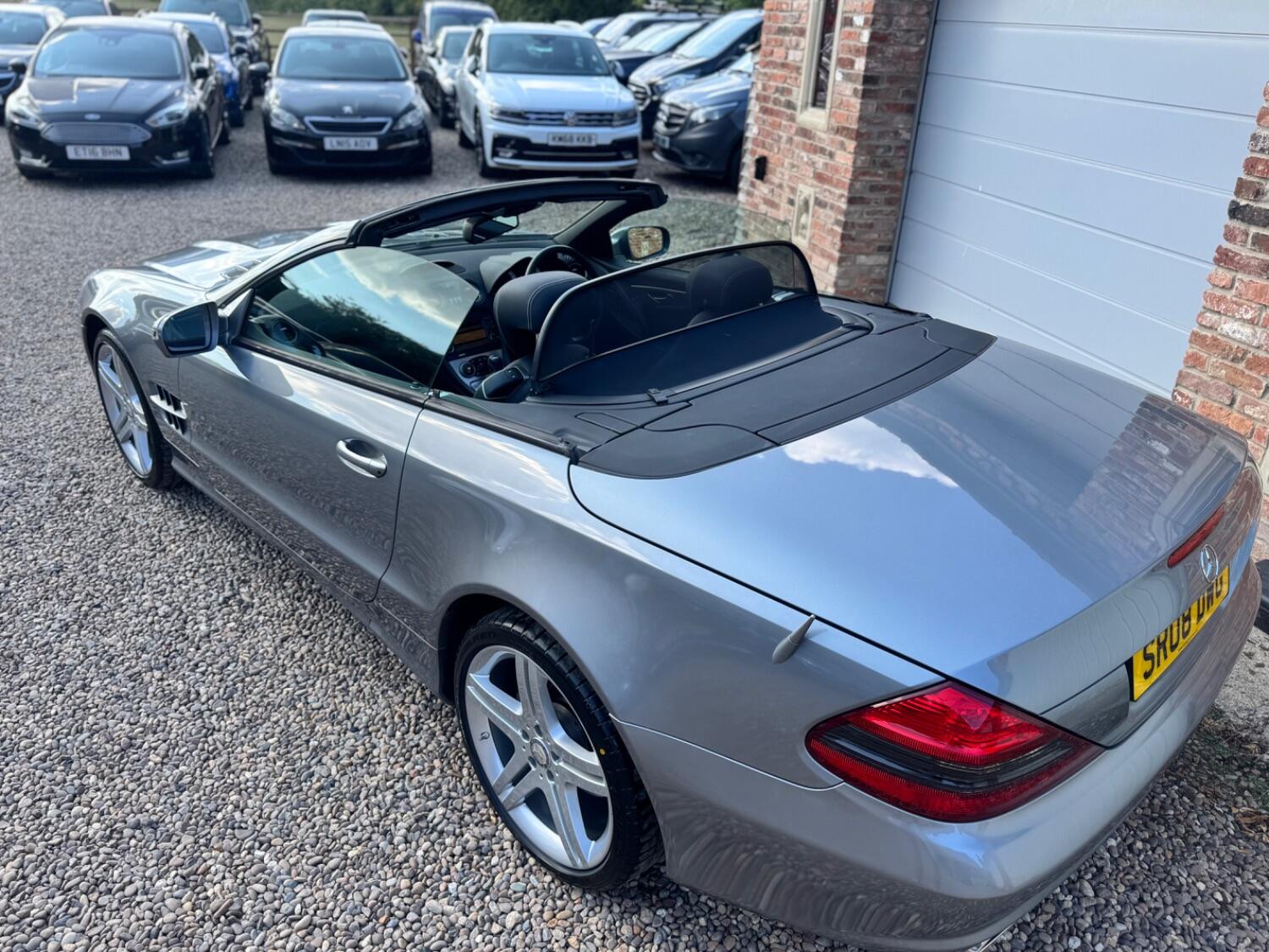 Used Mercedes-Benz SL 2008 for sale - 76794117: Photo 16