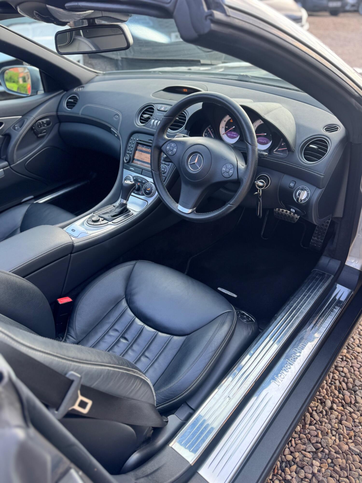 Used Mercedes-Benz SL 2008 for sale - 76794117: Photo 19