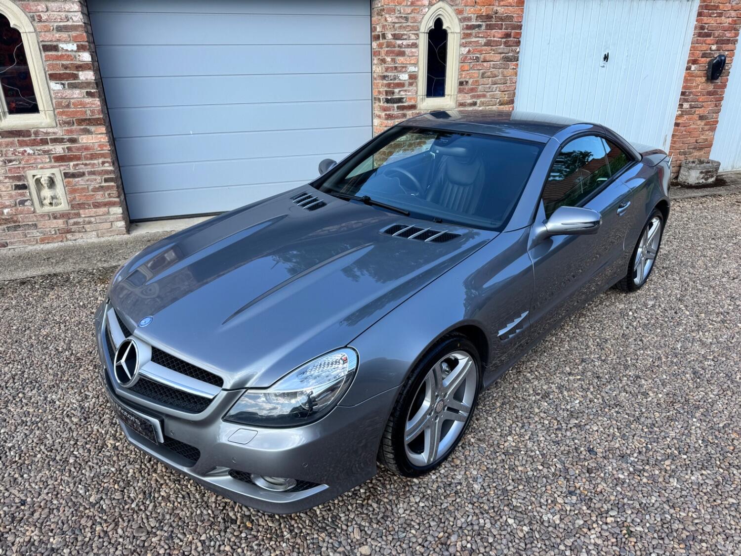 Used Mercedes-Benz SL 2008 for sale - 76794117: Photo 2