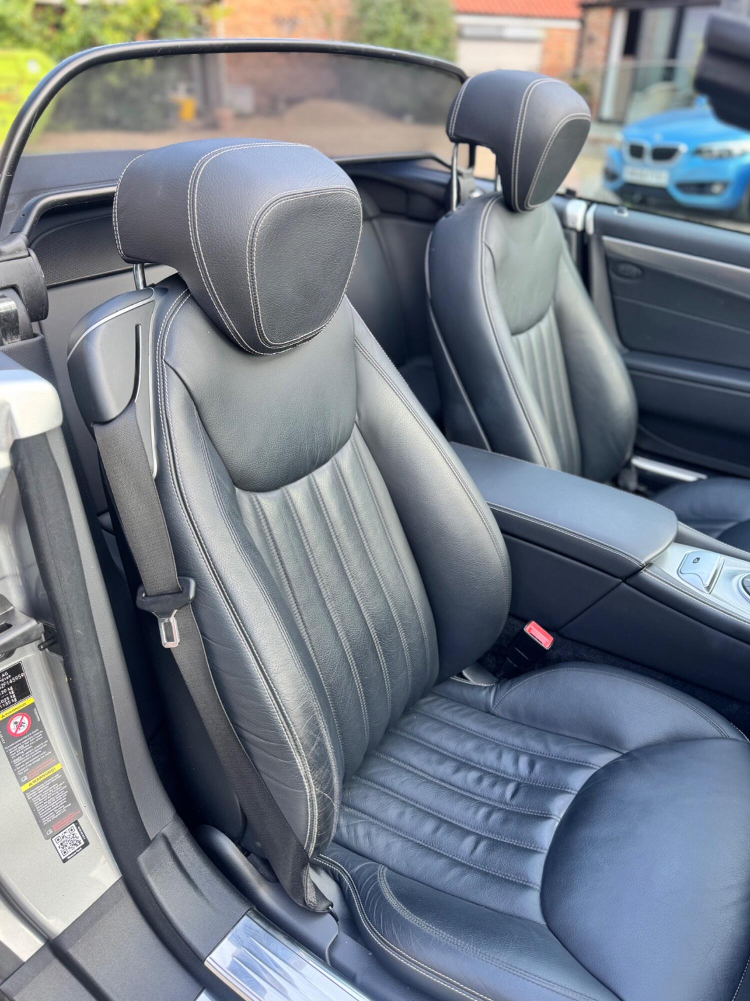 Used Mercedes-Benz SL 2008 for sale - 76794117: Photo 20