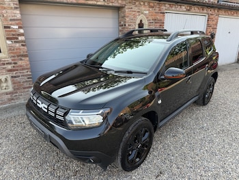Used Dacia Duster 2023 for sale - 79198467: Photo