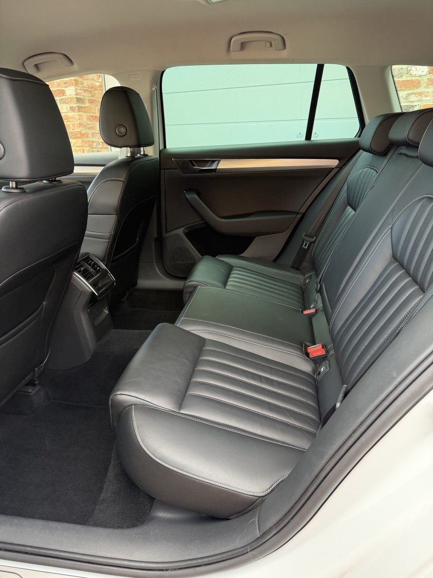 Used Skoda Superb 2022 for sale - 77649544: Photo 13