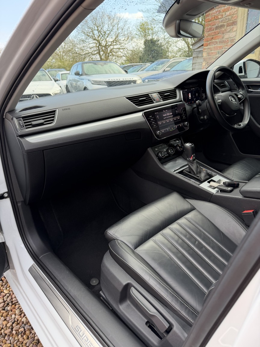 Used Skoda Superb 2022 for sale - 77649544: Photo 14