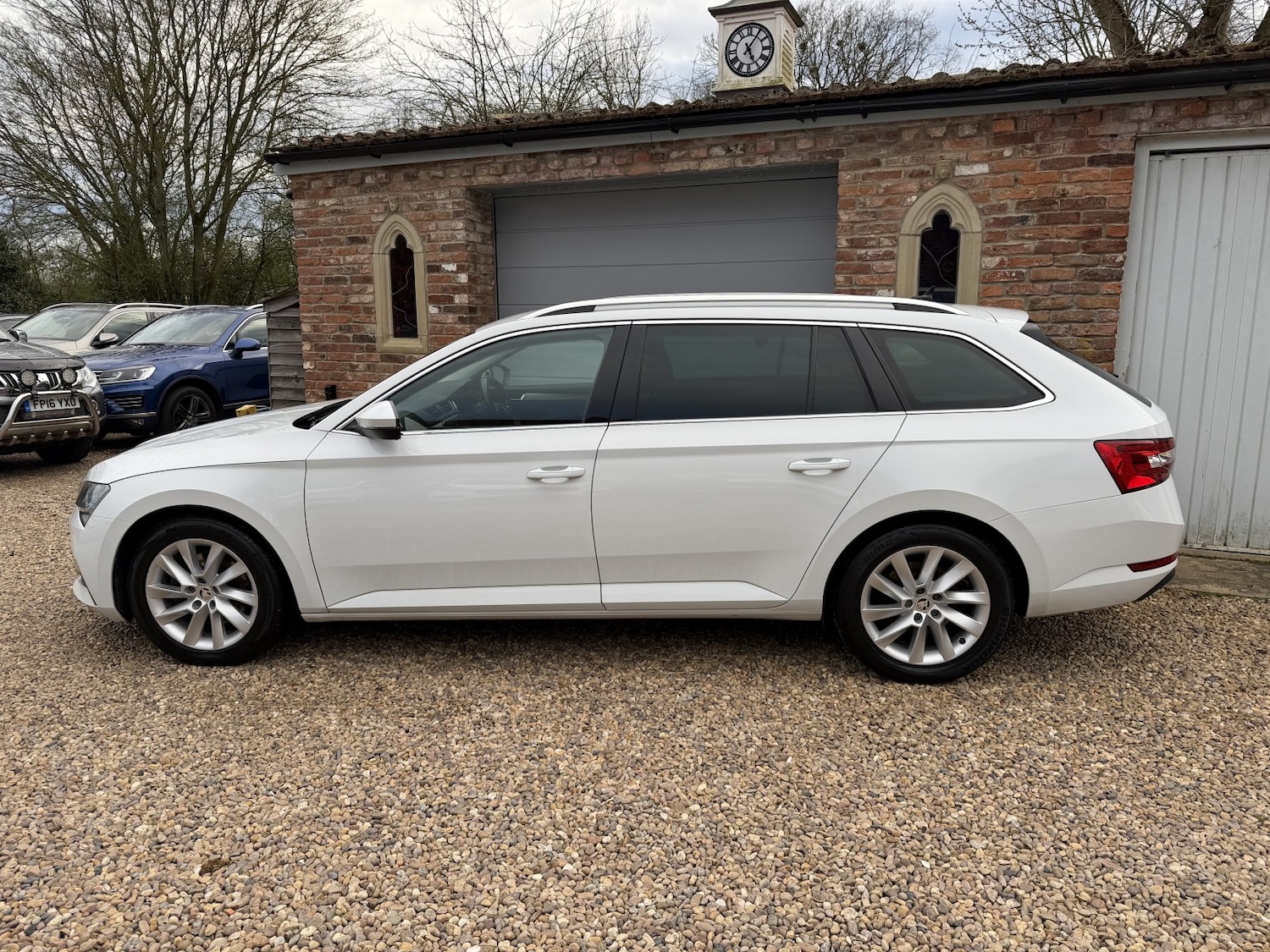 Used Skoda Superb 2022 for sale - 77649544: Photo 4