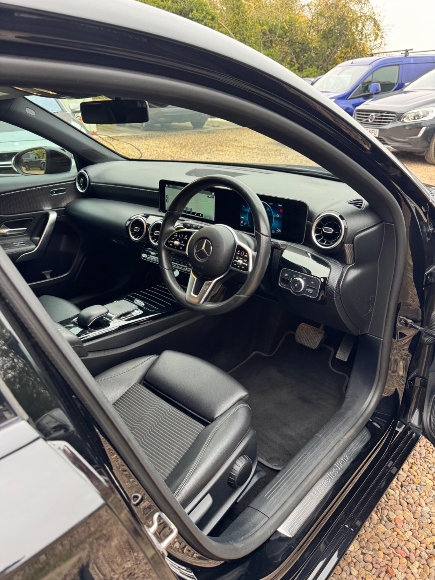 Used Mercedes-Benz A-Class 2018 for sale - 76305584: Photo 18