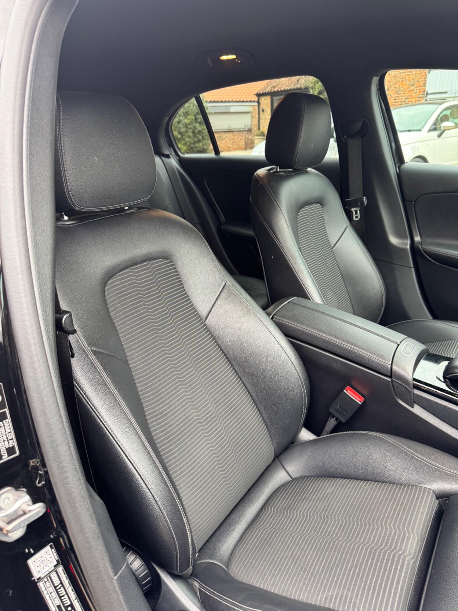 Used Mercedes-Benz A-Class 2018 for sale - 76305584: Photo 19