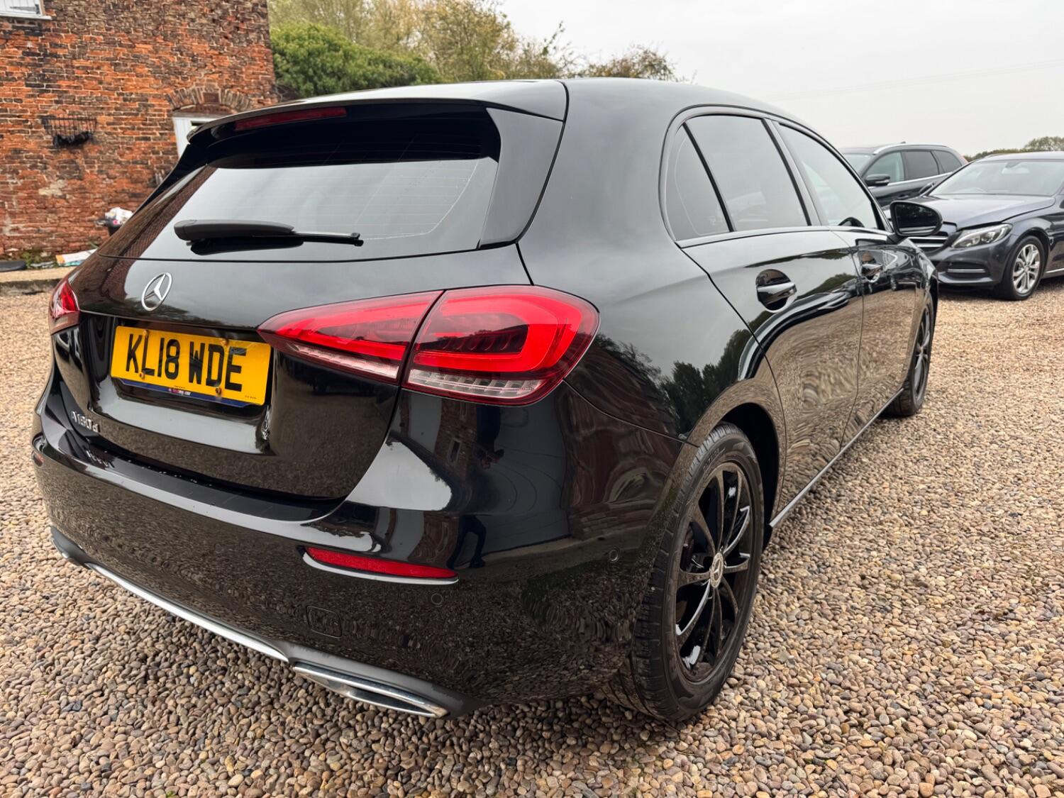 Used Mercedes-Benz A-Class 2018 for sale - 76305584: Photo 9