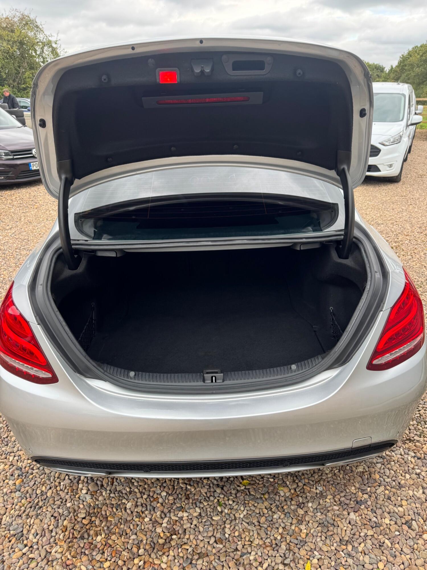 Used Mercedes-Benz C Class 2014 for sale - 75982021: Photo 16