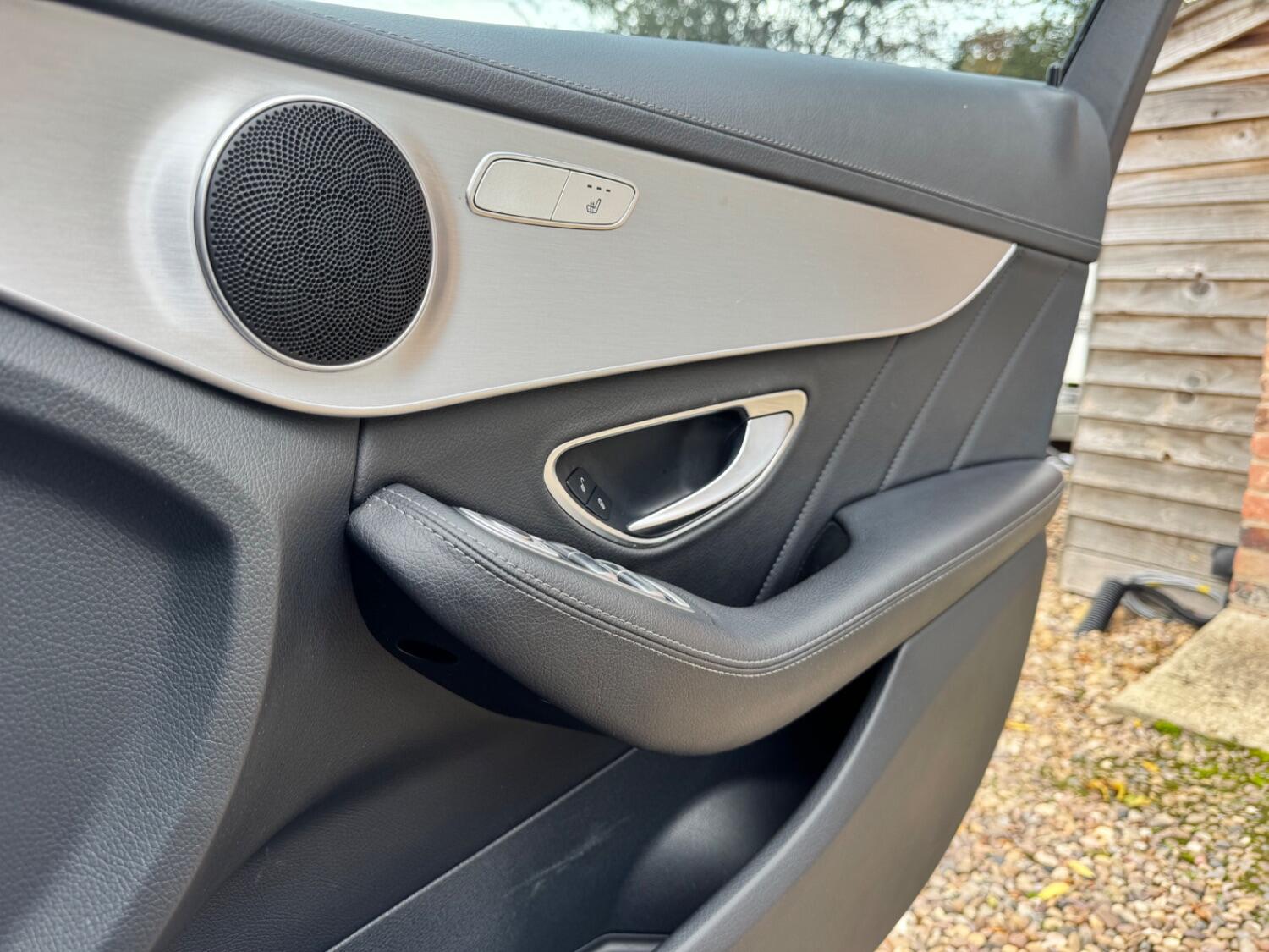 Used Mercedes-Benz C Class 2014 for sale - 75982021: Photo 21