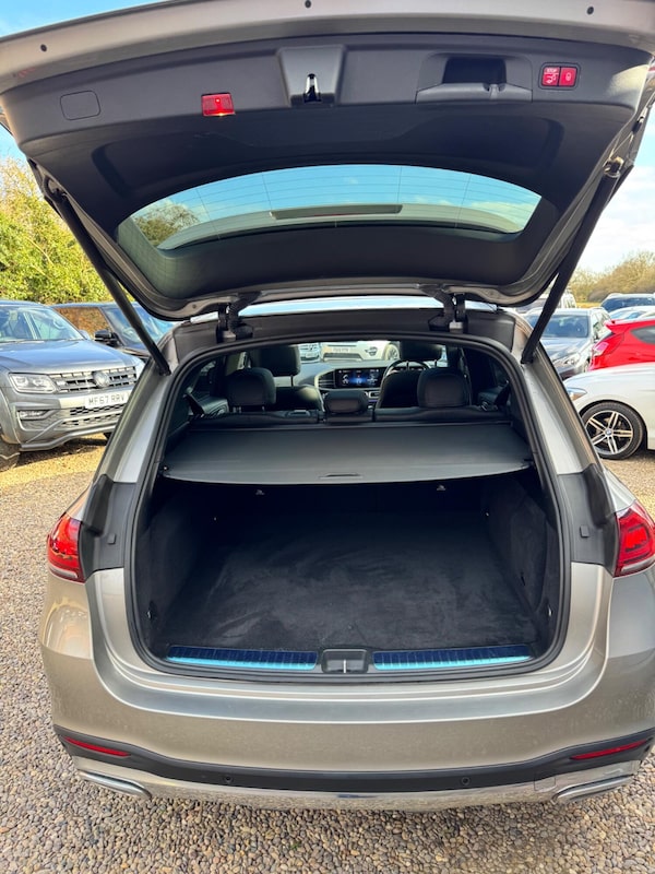 Used Mercedes-Benz GLE 2021 for sale - 73633847: Photo 16