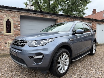 Used Land Rover Discovery Sport 2018 for sale - 78876484: Photo