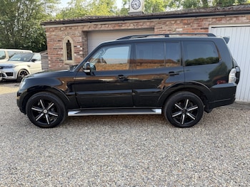 Used Mitsubishi Shogun 2016 for sale - 79004395: Photo