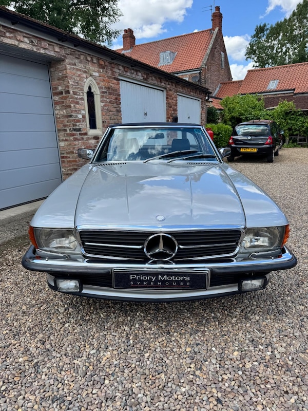 Used Mercedes-Benz 280 1985 for sale - 75604197: Photo 5