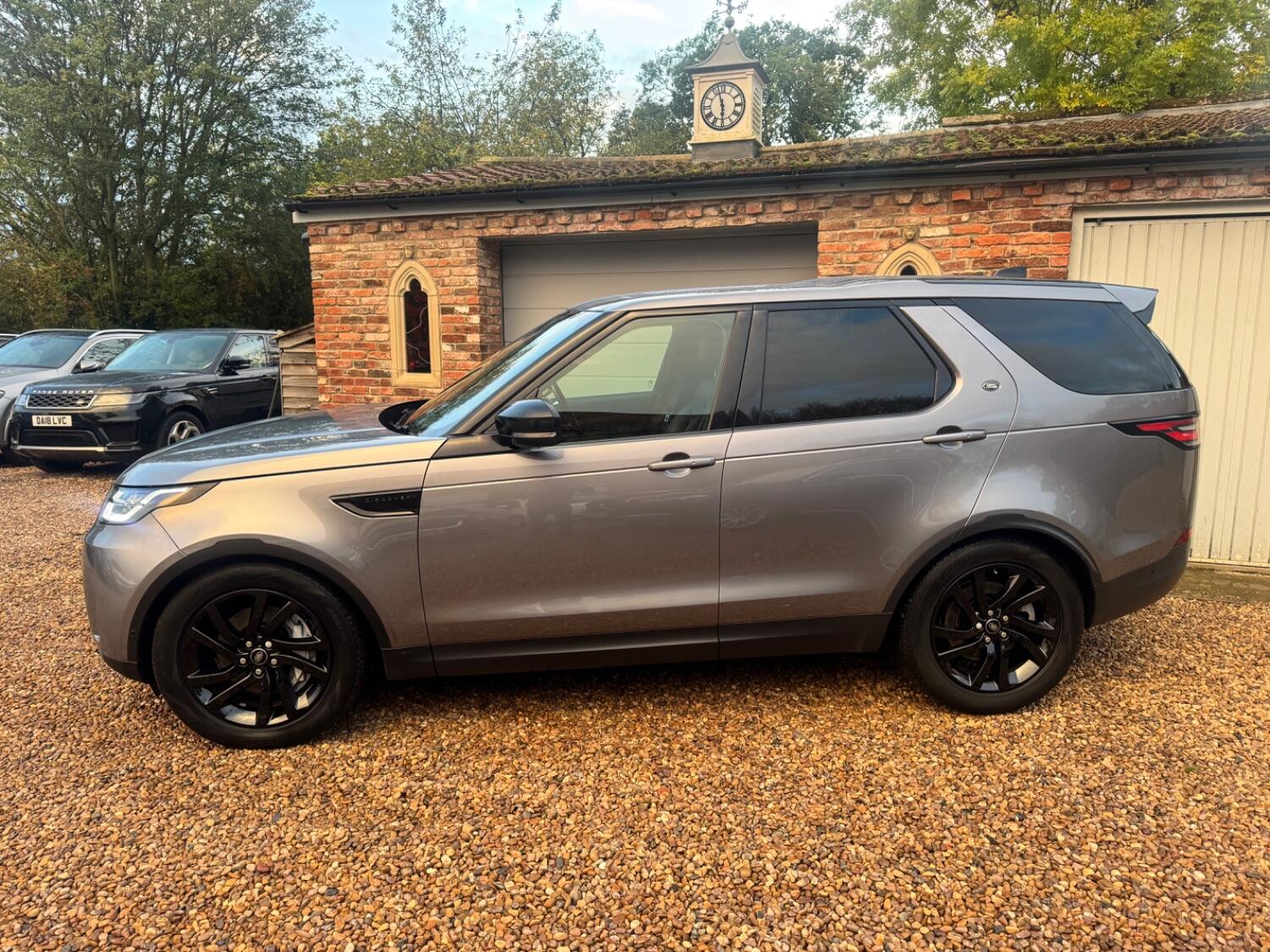 Used Land Rover Discovery 2020 for sale - 76324814: Photo 4