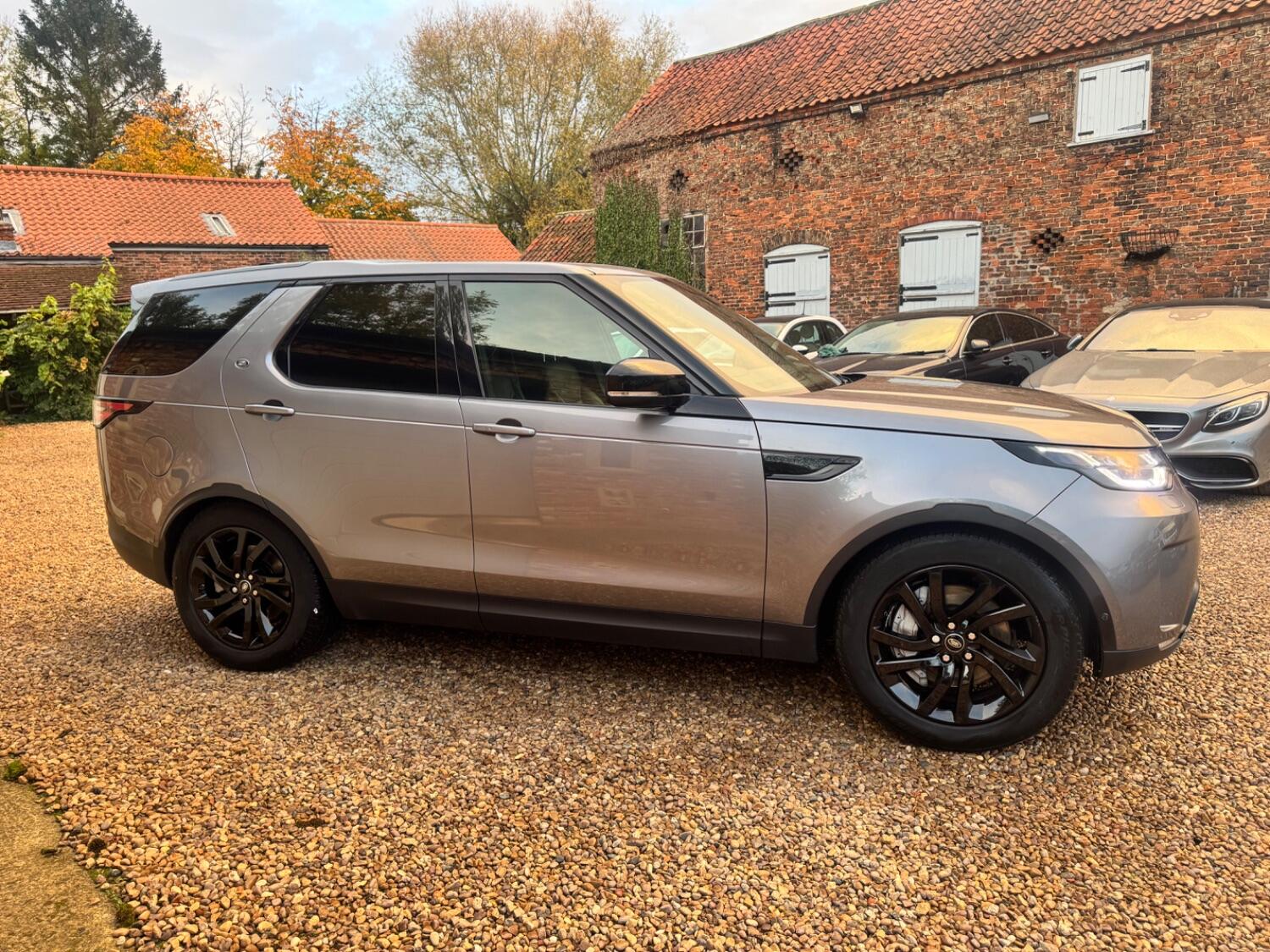Used Land Rover Discovery 2020 for sale - 76324814: Photo 8
