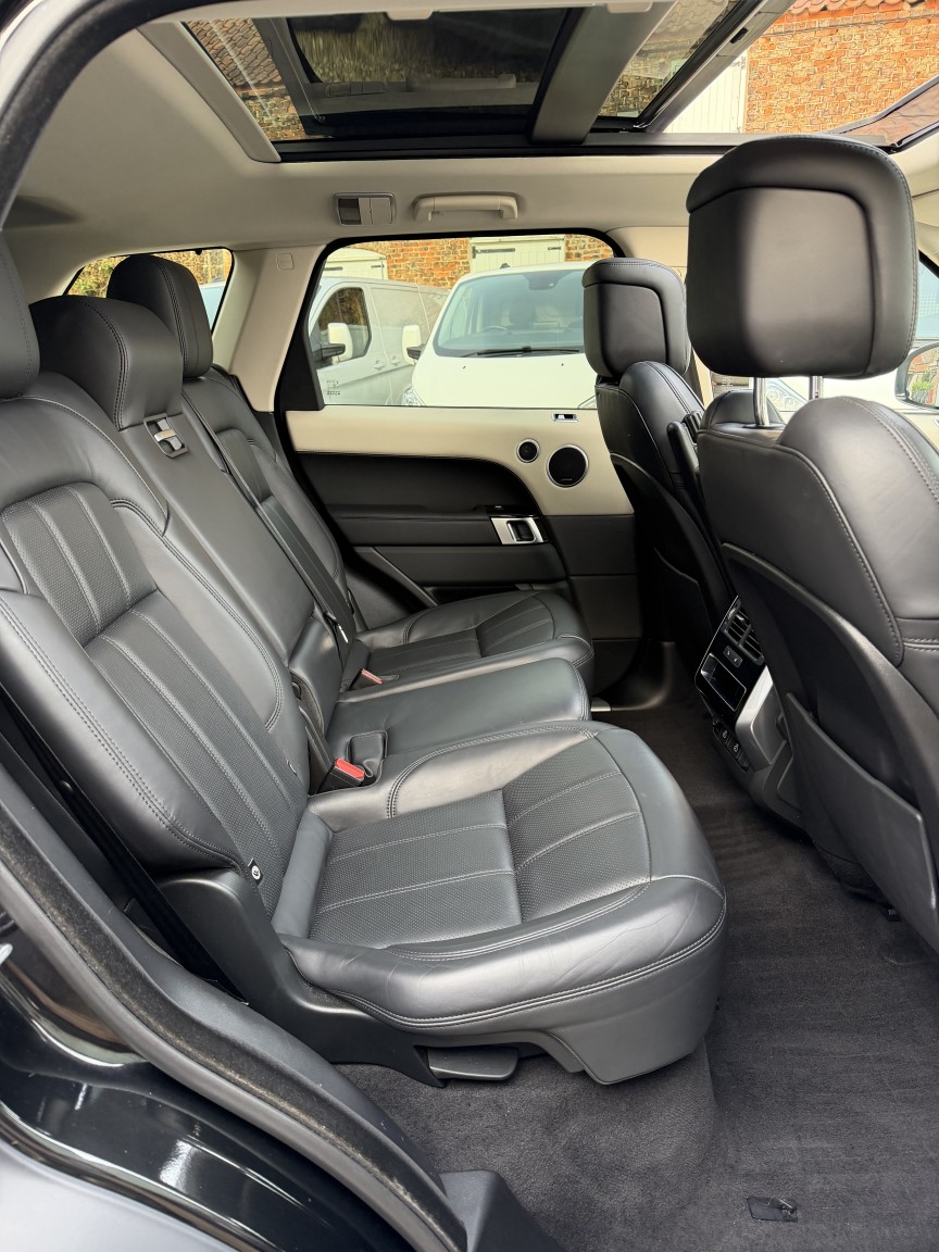 Used Land Rover Range Rover Sport 2021 for sale - 77968748: Photo 18